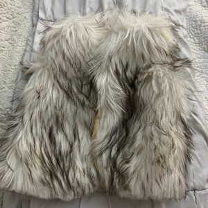 Infant faux fur vest